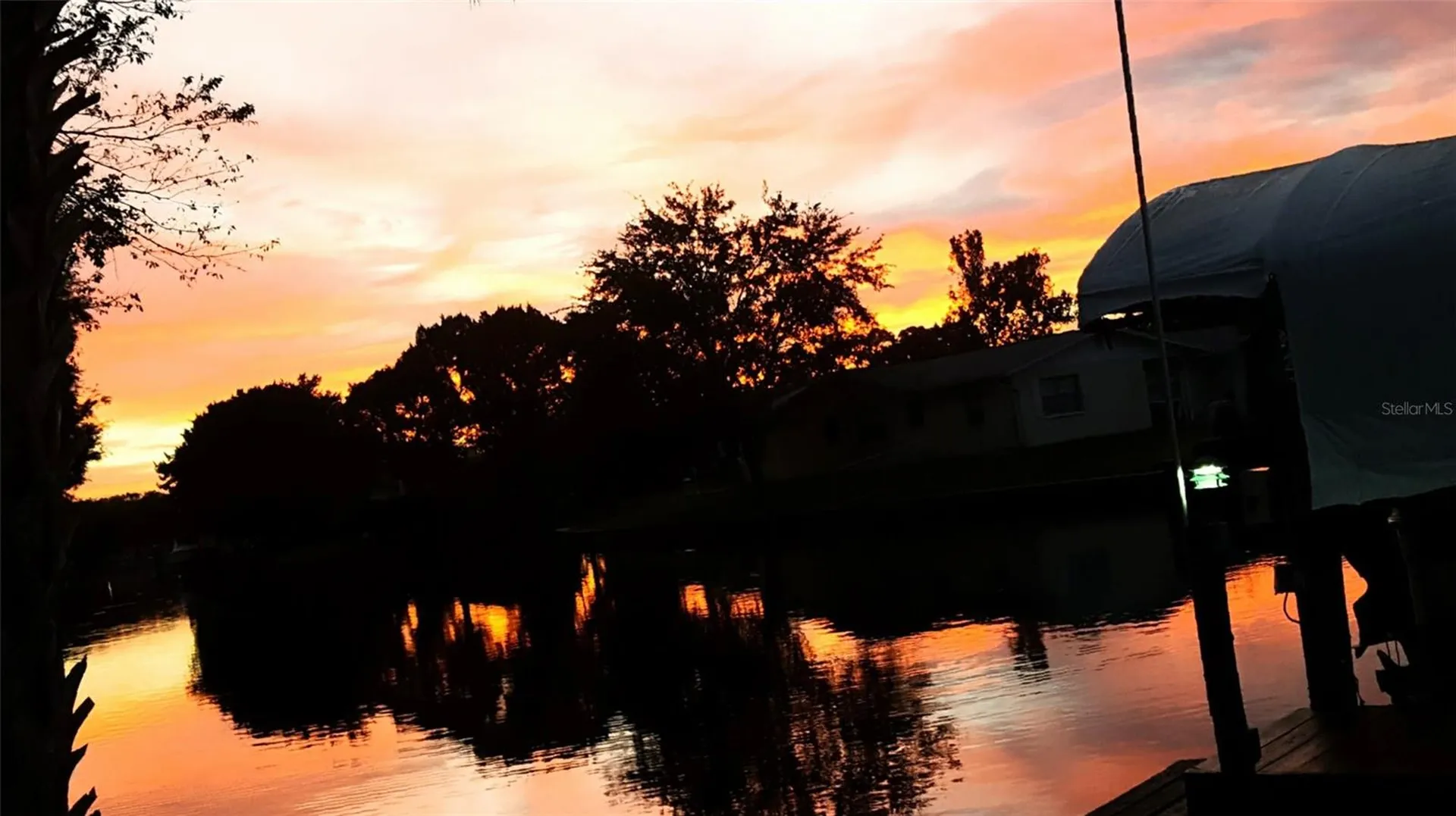 10906 W Cove Harbor Drive Crystal River FL 34428