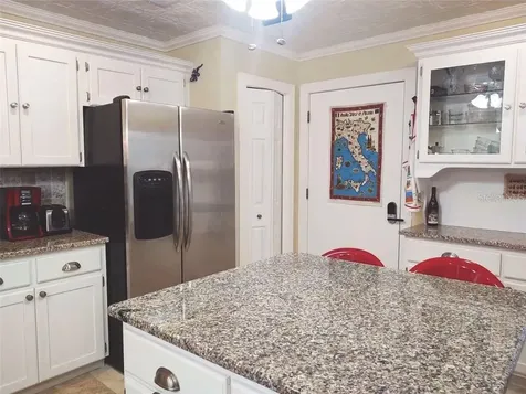 10906 W Cove Harbor Drive Crystal River FL 34428