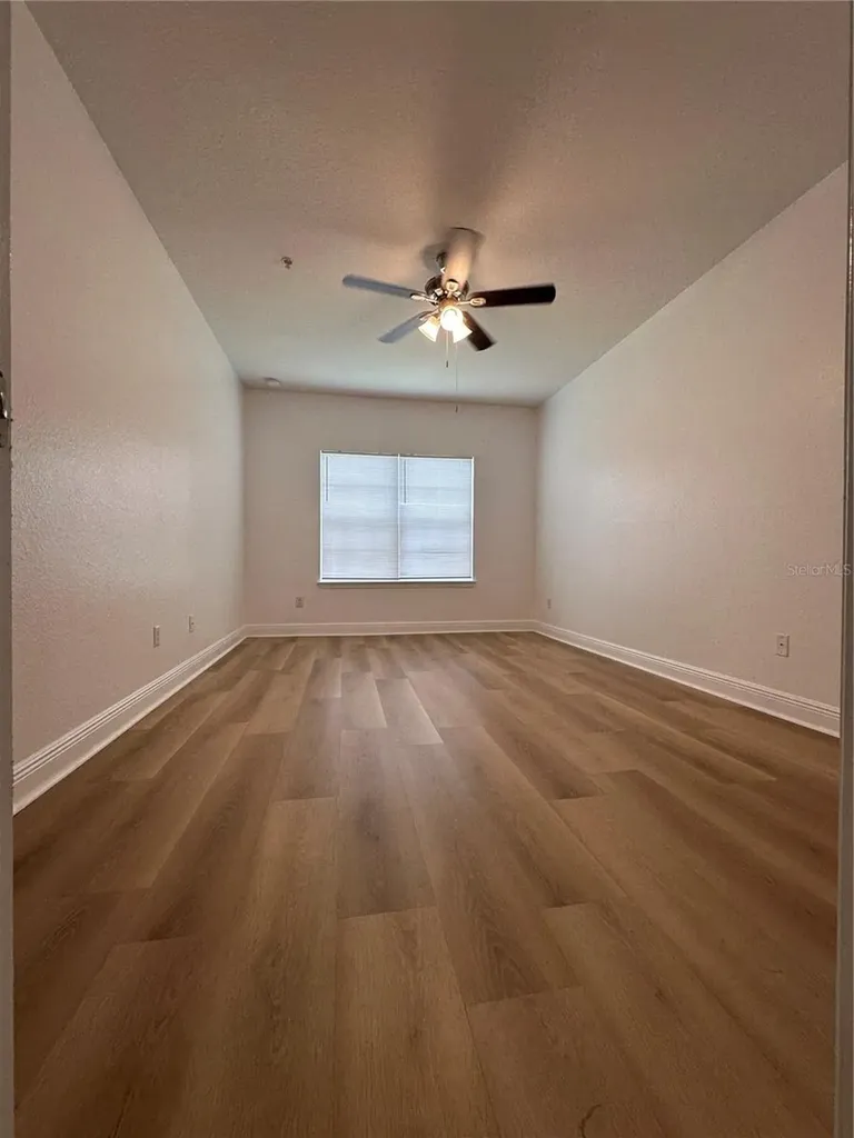 3725 S Lake Orlando Parkway Orlando FL 32808
