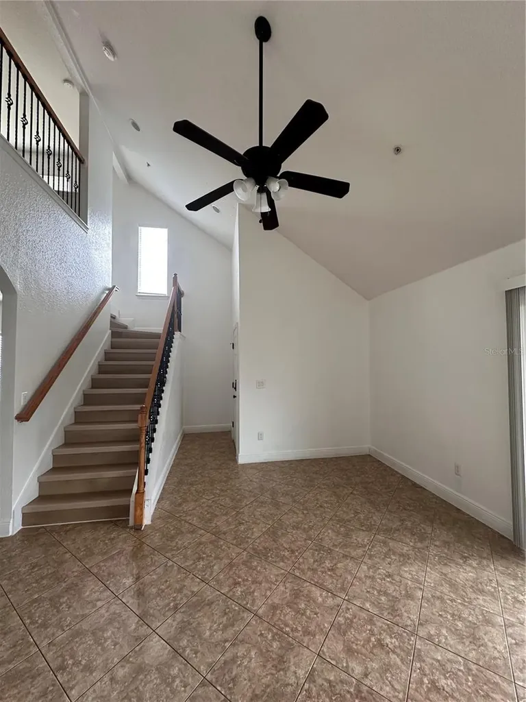 3725 S Lake Orlando Parkway Orlando FL 32808