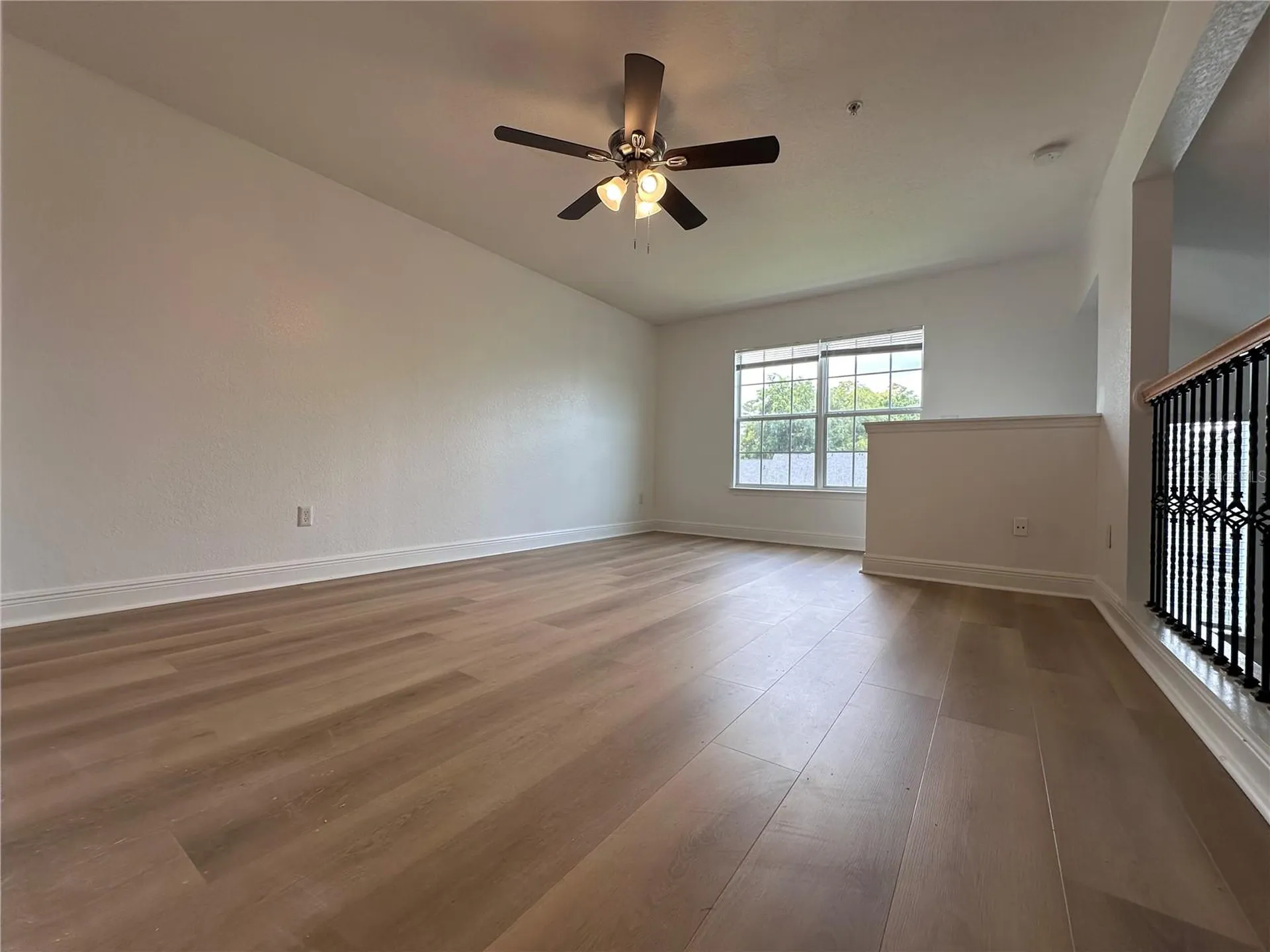 3725 S Lake Orlando Parkway Orlando FL 32808