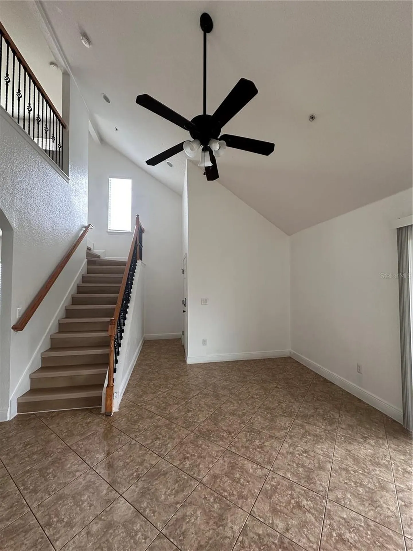 3725 S Lake Orlando Parkway Orlando FL 32808