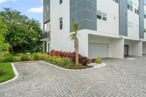4120 W North A Street Tampa FL 33609