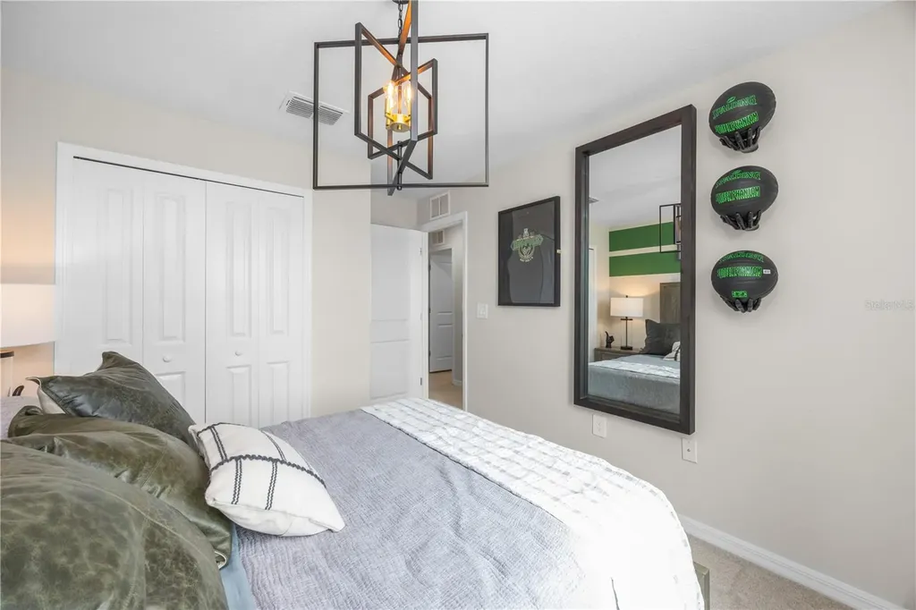 9076 Tequila Sunrise Drive Sarasota FL 34241