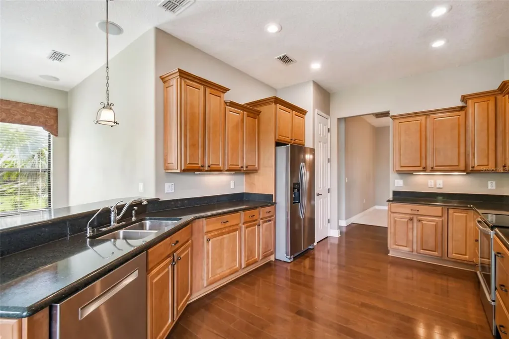 313 Santa Barbara Lane Kissimmee FL 34759