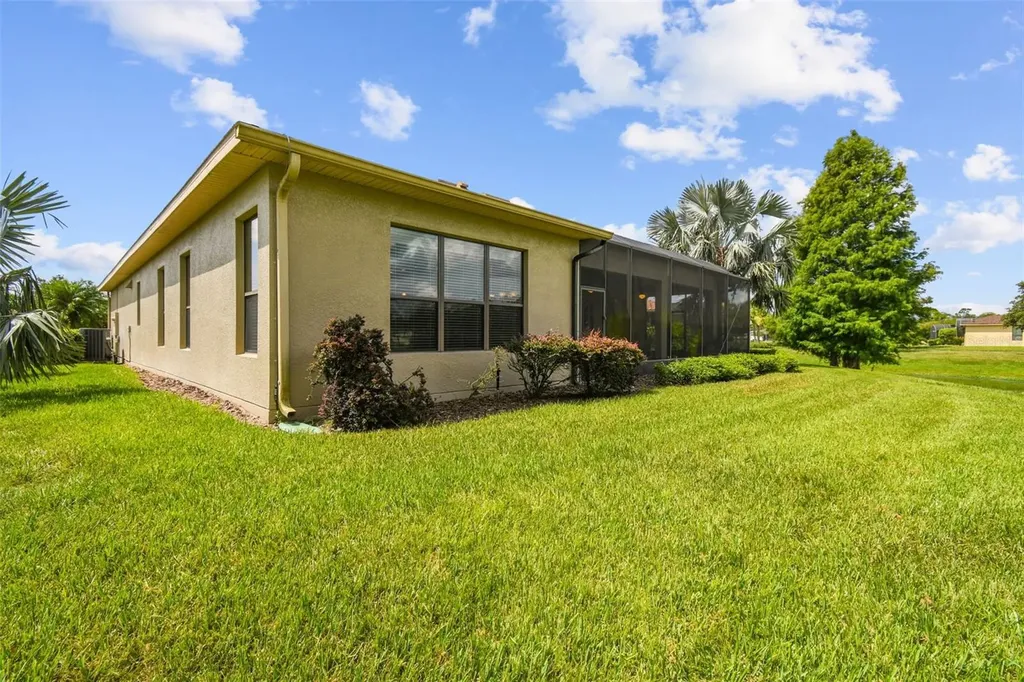 313 Santa Barbara Lane Kissimmee FL 34759