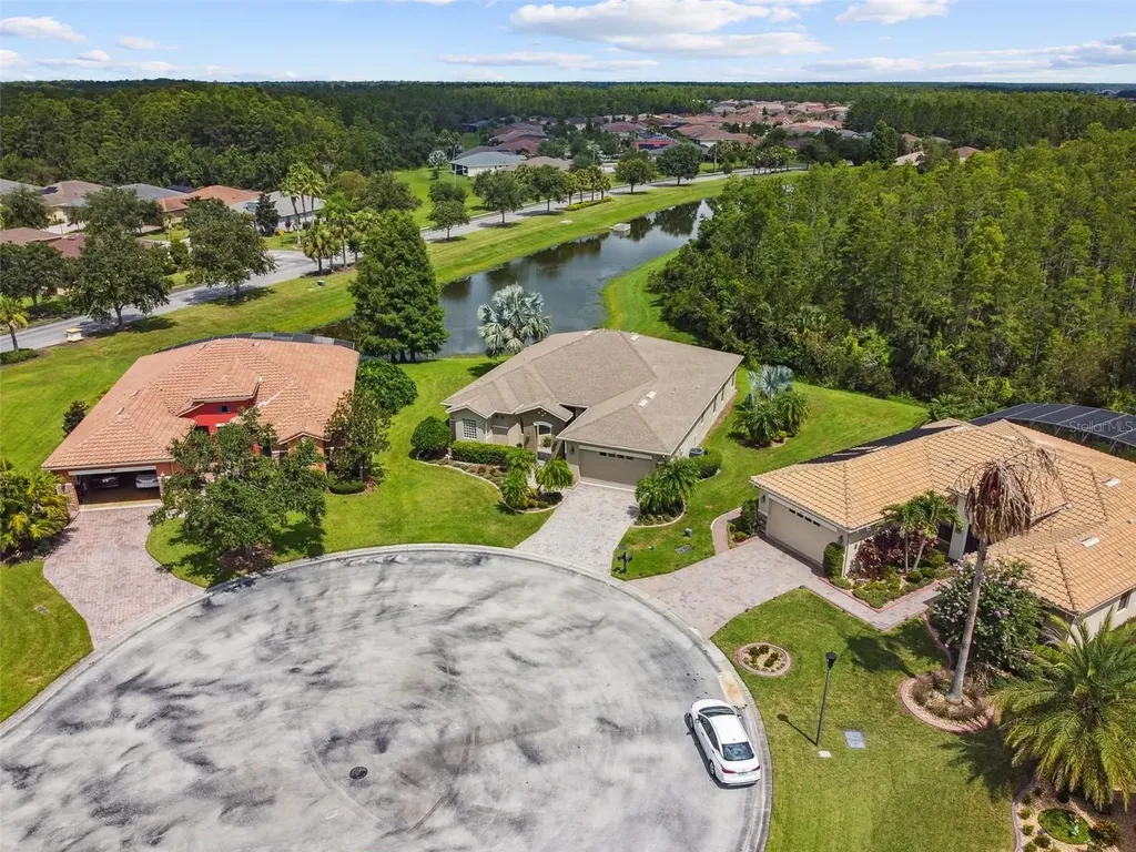 313 Santa Barbara Lane Kissimmee FL 34759