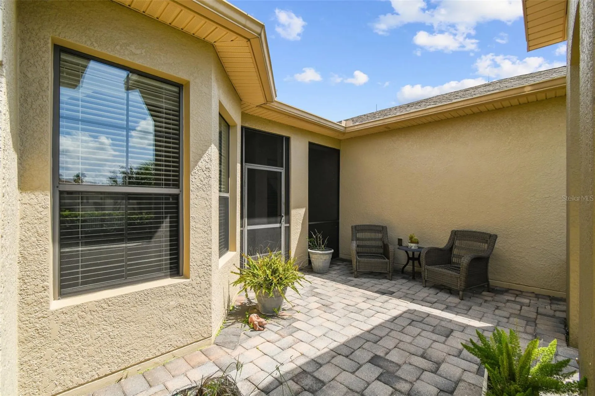 313 Santa Barbara Lane Kissimmee FL 34759