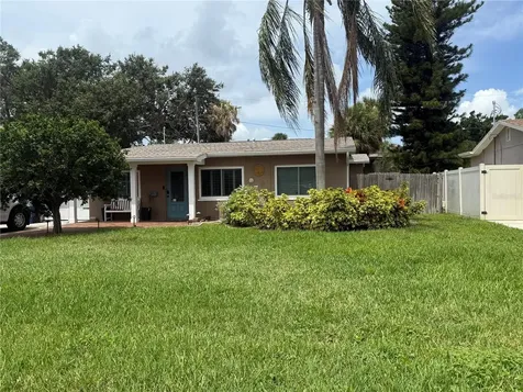 8420 7th Street N St Petersburg FL 33702