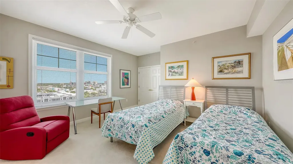 750 N Tamiami Trail Sarasota FL 34236