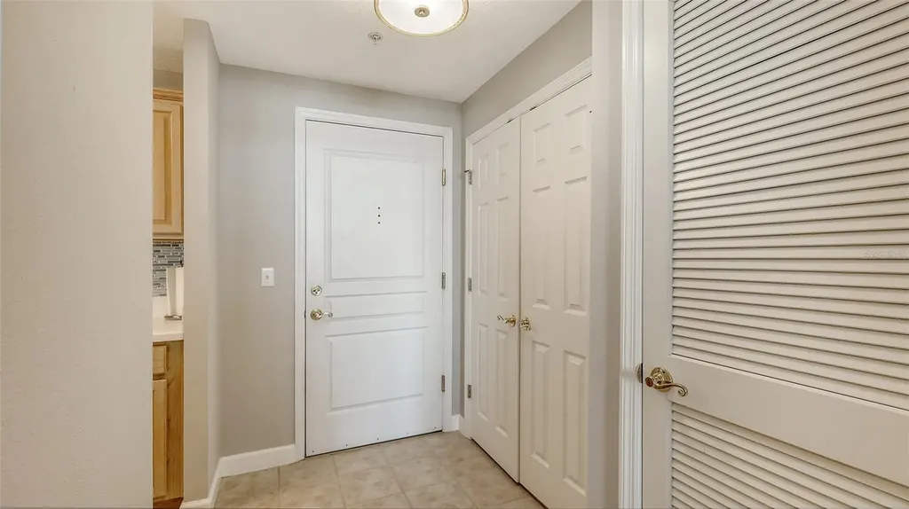 750 N Tamiami Trail Sarasota FL 34236