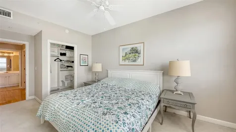 750 N Tamiami Trail Sarasota FL 34236