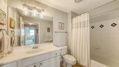 750 N Tamiami Trail Sarasota FL 34236