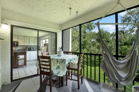 5138 Puritan Circle Tampa FL 33617