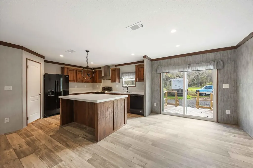 1525 Slash Pine Road Lakeland FL 33809