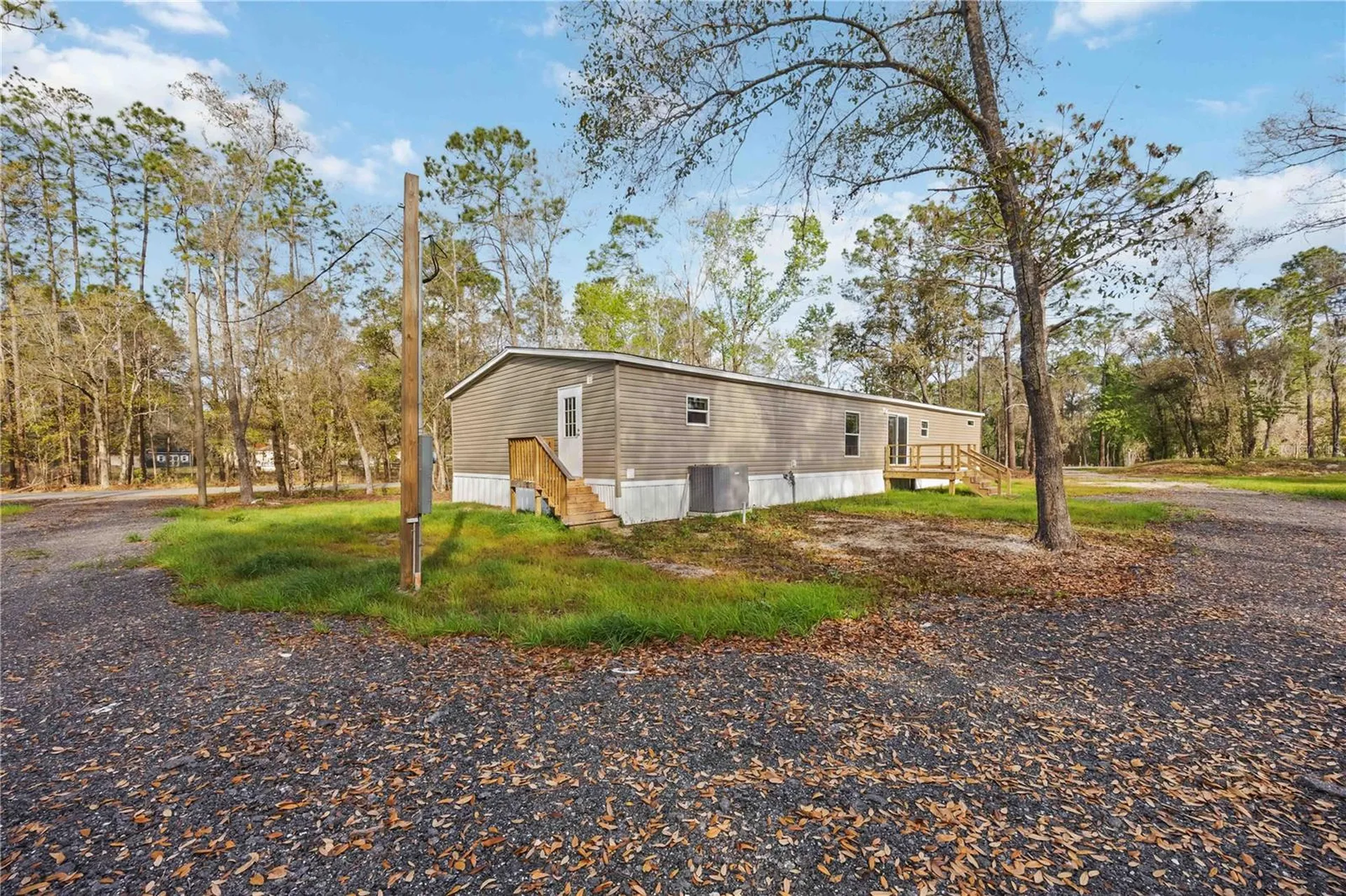 1525 Slash Pine Road Lakeland FL 33809
