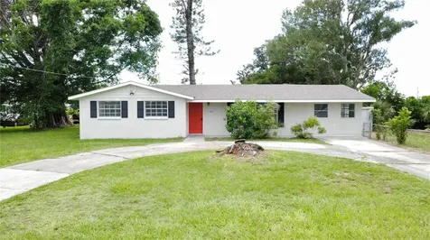 3914 9th Street Court W Bradenton FL 34205