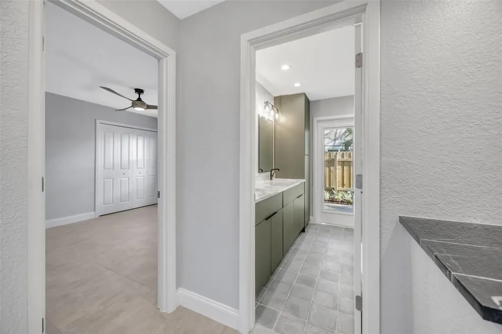 8400 35th Avenue N St Petersburg FL 33710