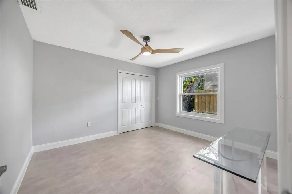 8400 35th Avenue N St Petersburg FL 33710