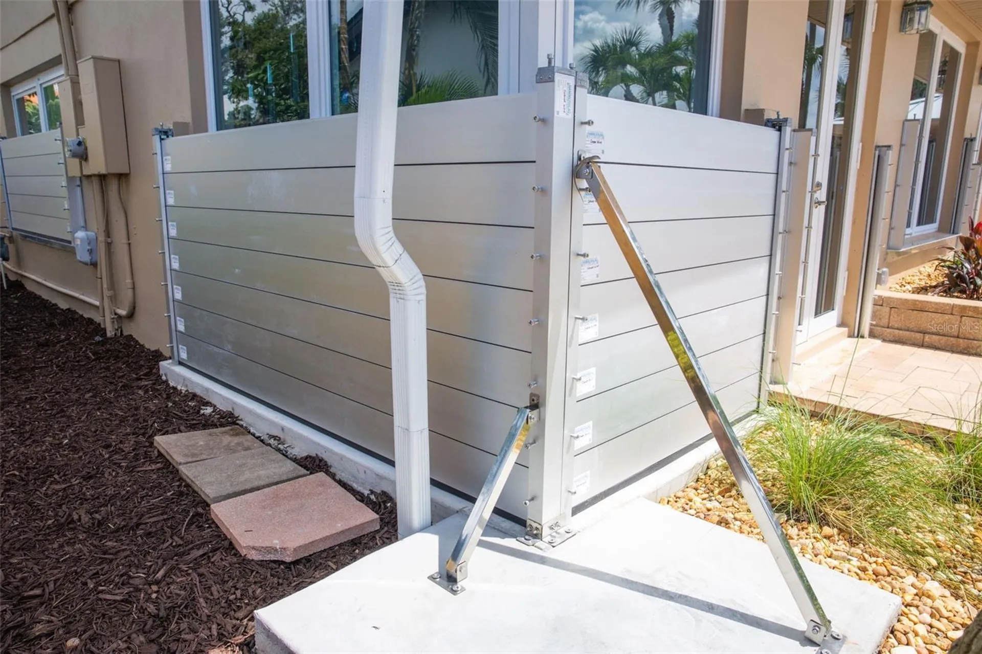8400 35th Avenue N St Petersburg FL 33710