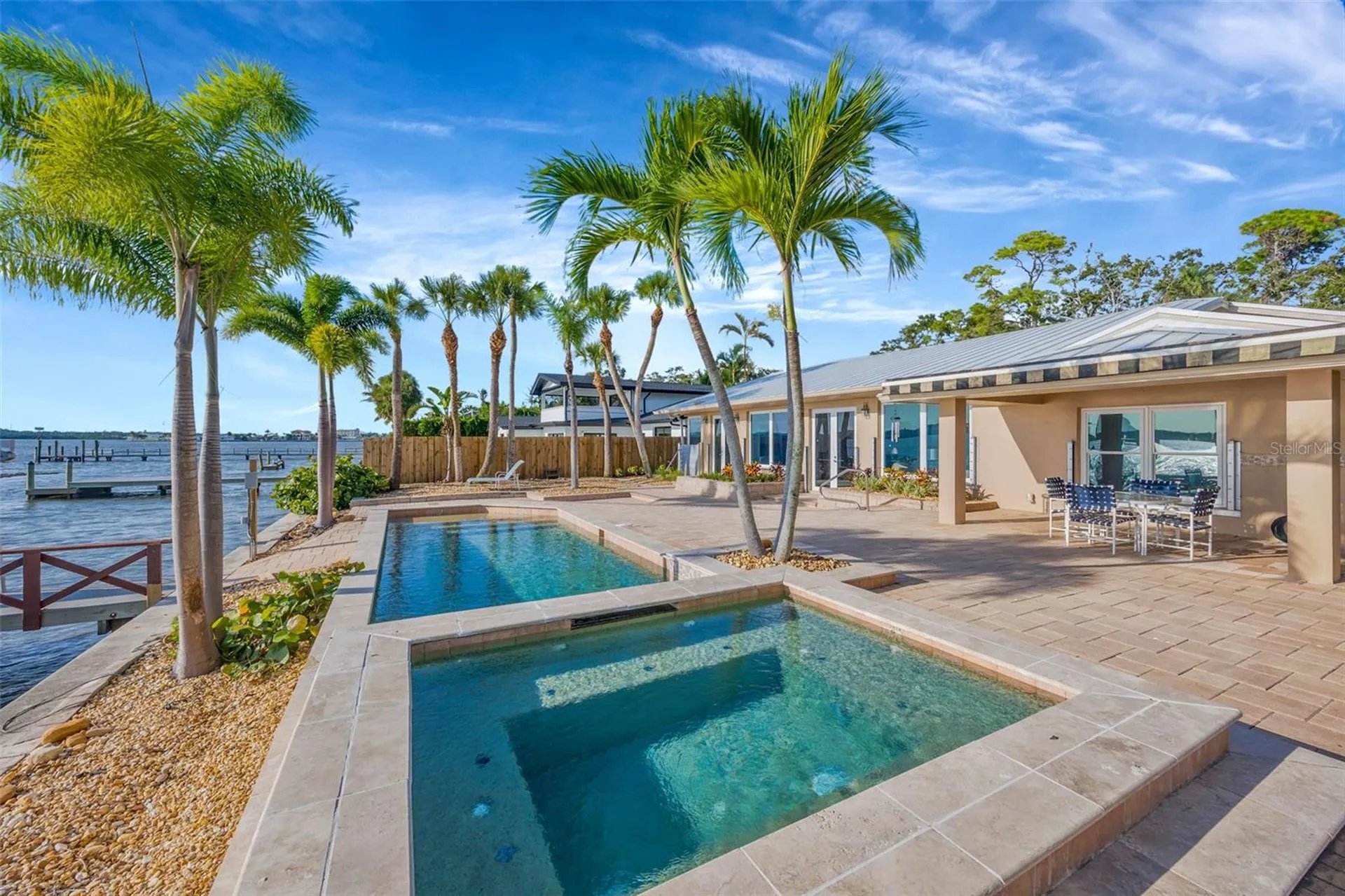 8400 35th Avenue N St Petersburg FL 33710