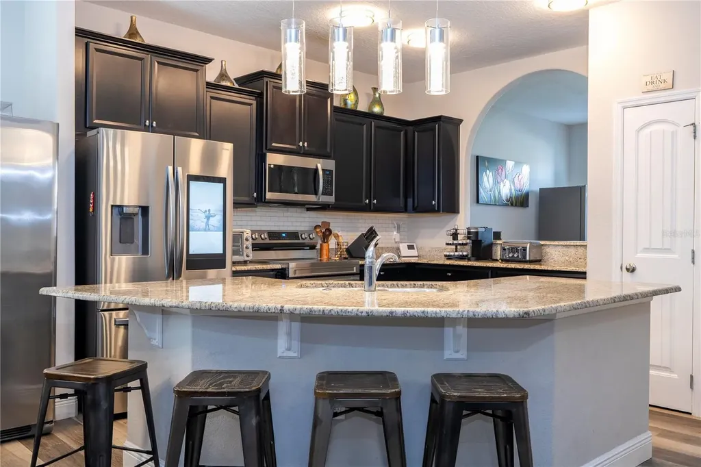 5251 Wildwood Way Davenport FL 33837