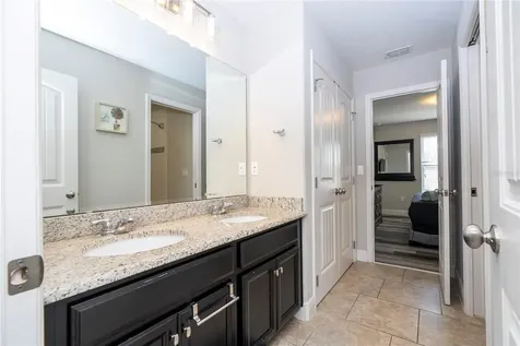 5251 Wildwood Way Davenport FL 33837