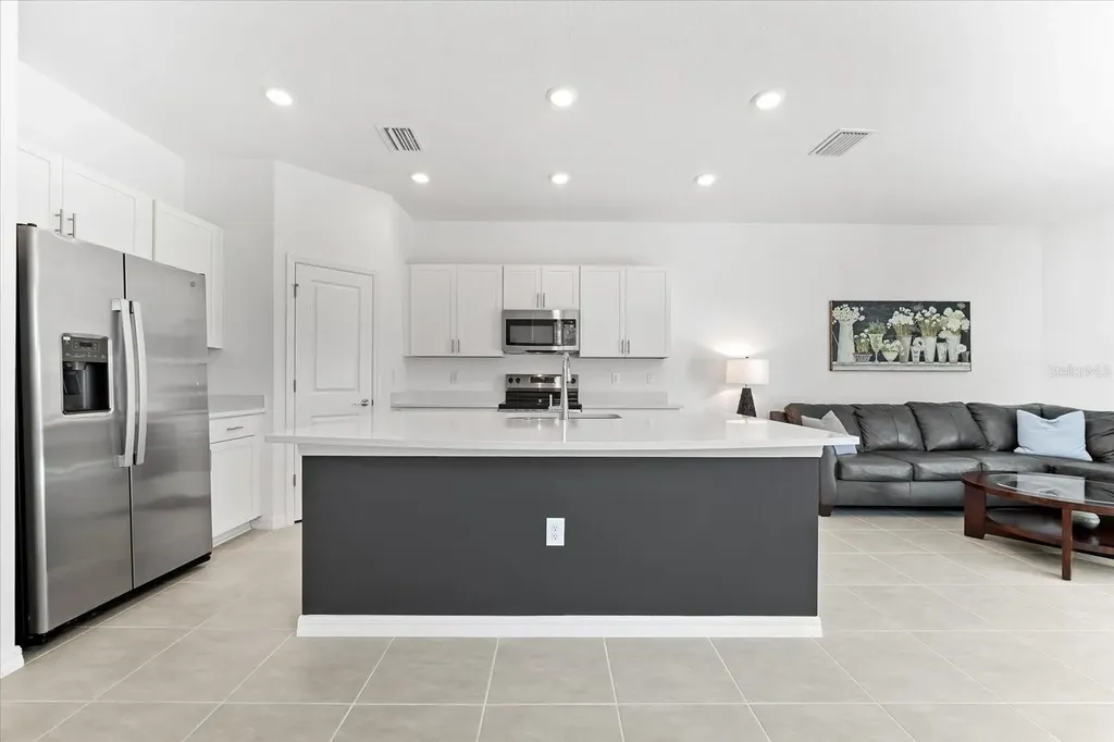 8701 Winter Breeze Sarasota FL 34241