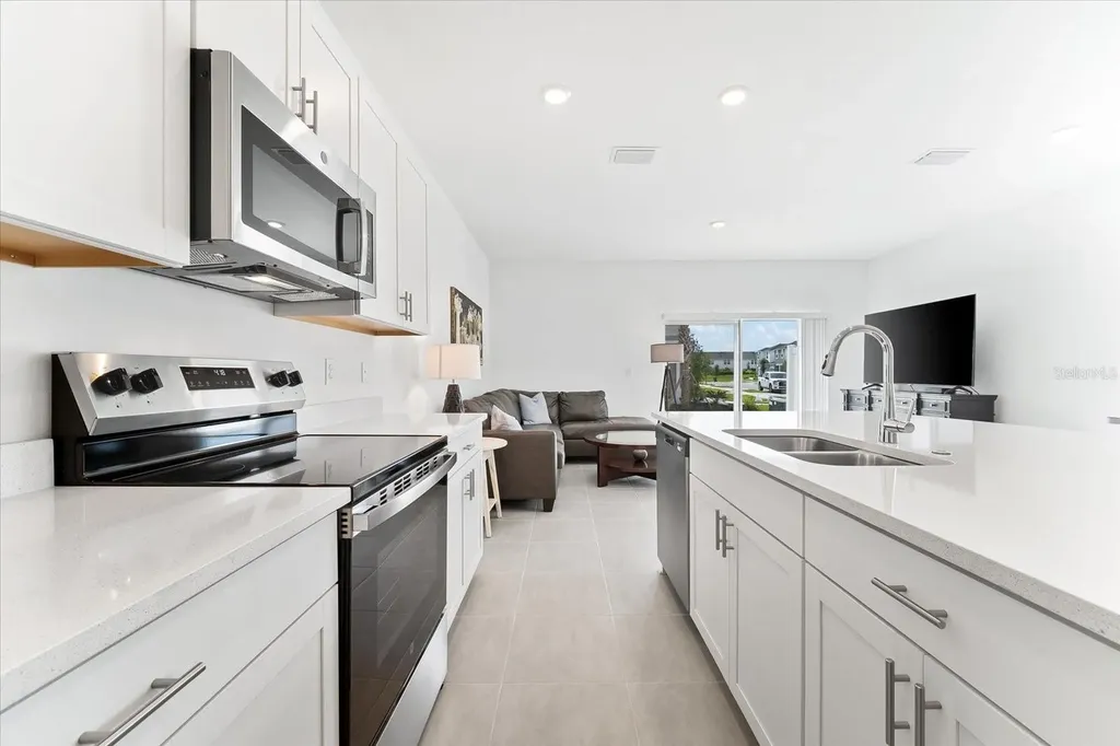 8701 Winter Breeze Sarasota FL 34241