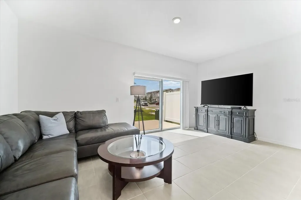 8701 Winter Breeze Sarasota FL 34241