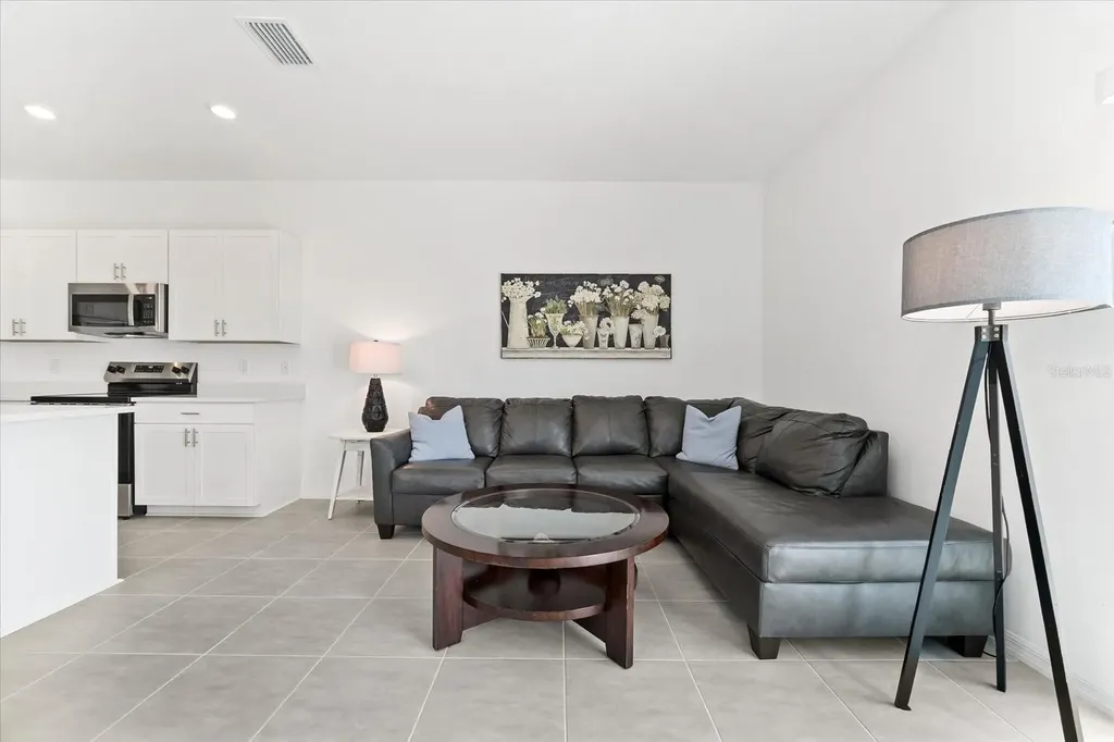 8701 Winter Breeze Sarasota FL 34241