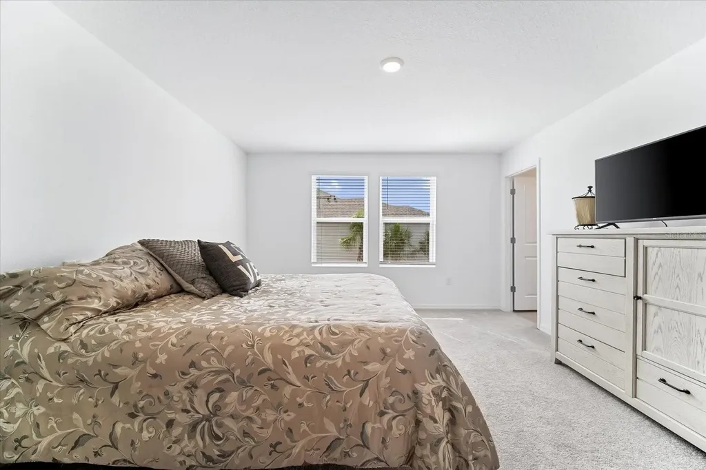 8701 Winter Breeze Sarasota FL 34241