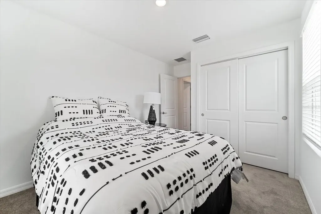 8701 Winter Breeze Sarasota FL 34241