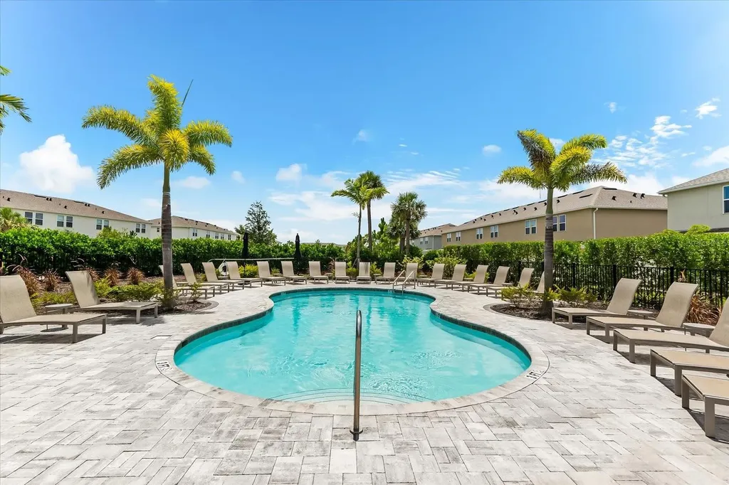 8701 Winter Breeze Sarasota FL 34241