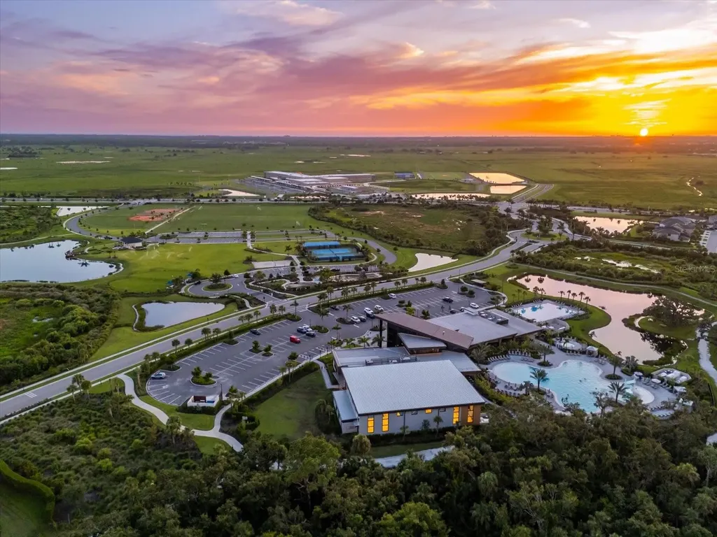 8701 Winter Breeze Sarasota FL 34241