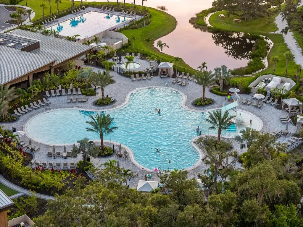 8701 Winter Breeze Sarasota FL 34241