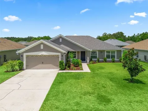 9806 Pepper Tree Place Wildwood FL 34785