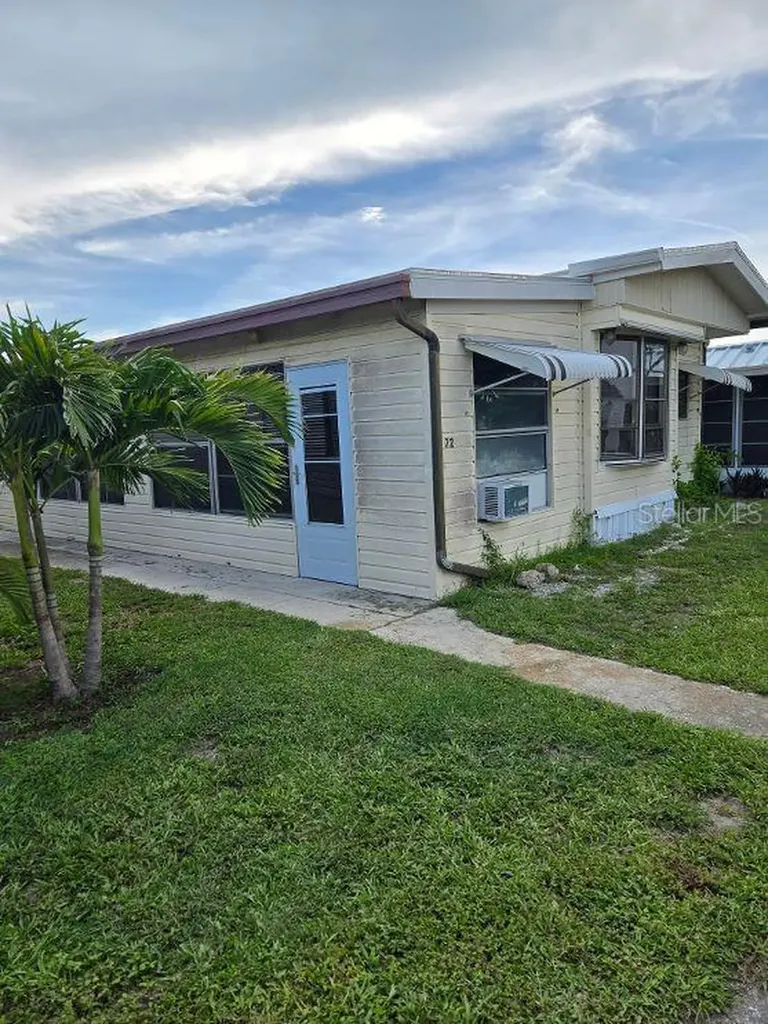 1475 Flamingo Drive Englewood FL 34224