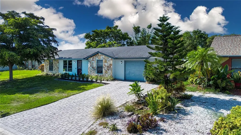 6501 34th Avenue W Bradenton FL 34209