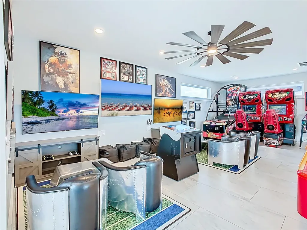 984 Jack Nicklaus Court Kissimmee FL 34747