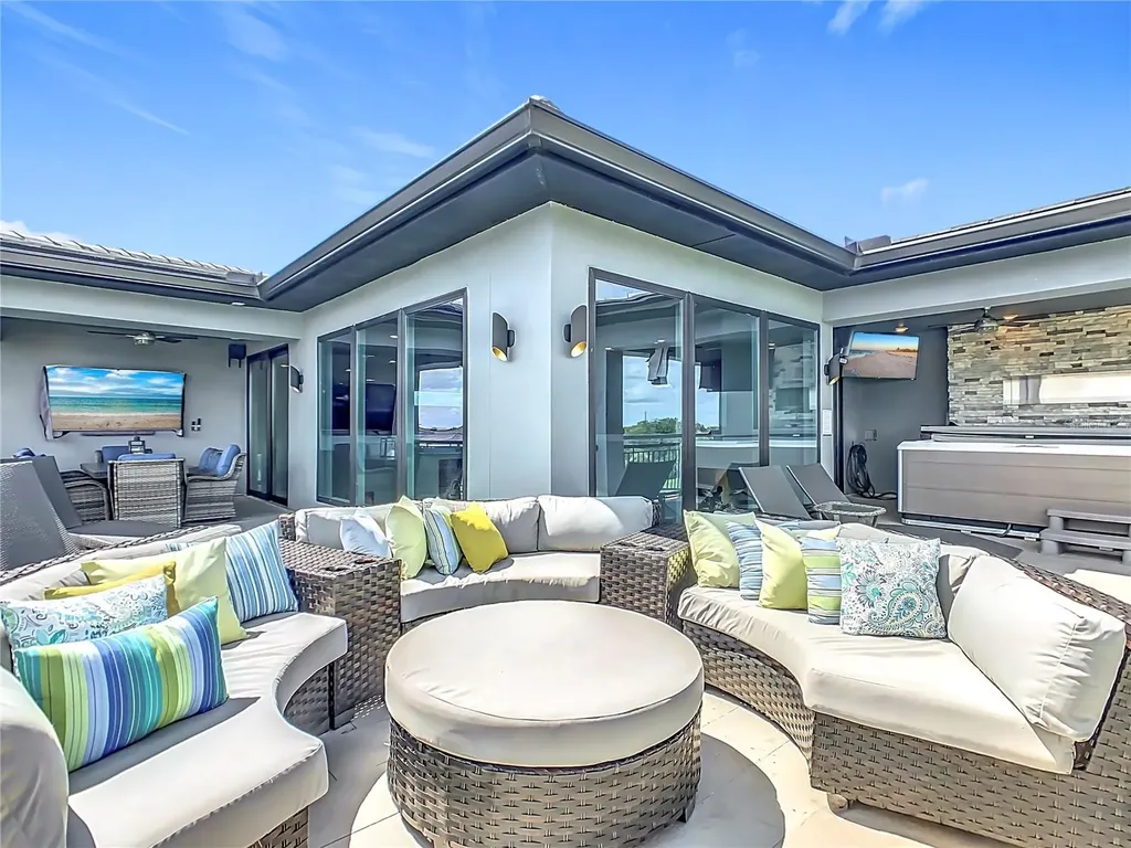984 Jack Nicklaus Court Kissimmee FL 34747