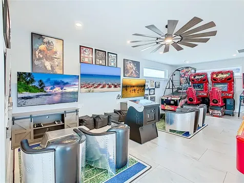 984 Jack Nicklaus Court Kissimmee FL 34747