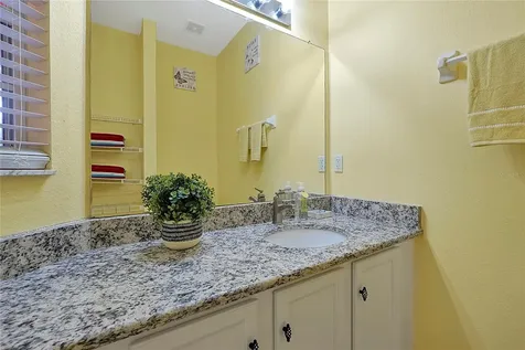 2767 Sun Key Place Kissimmee FL 34747
