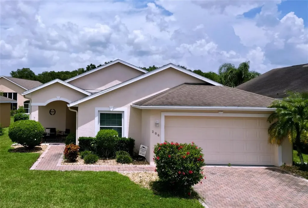 206 Golf Vista Drive Davenport FL 33837