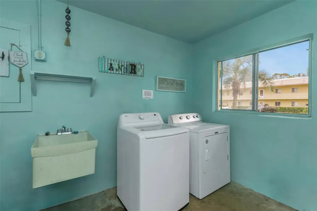 2001 Greenbriar Boulevard Clearwater FL 33763
