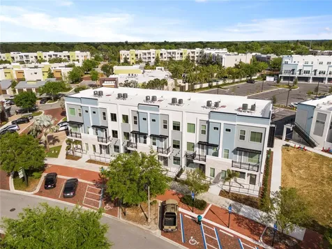 334 Center Lake Lane Oviedo FL 32765