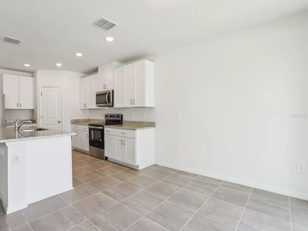 1361 Oak Valley Drive Auburndale FL 33823