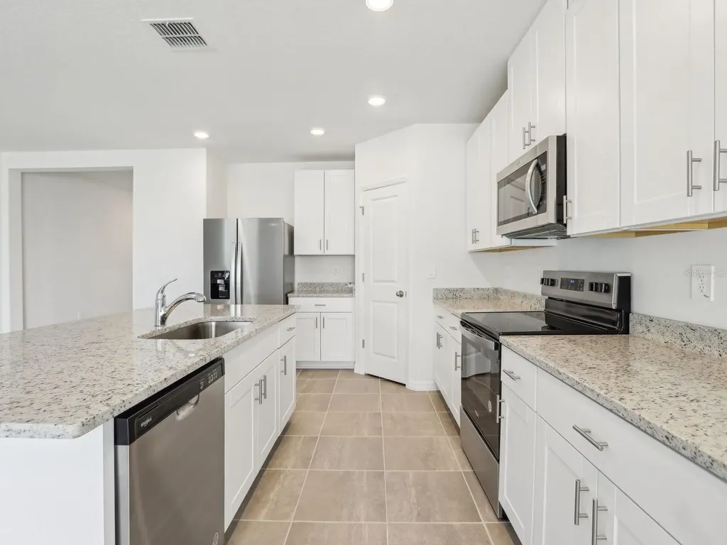 1361 Oak Valley Drive Auburndale FL 33823