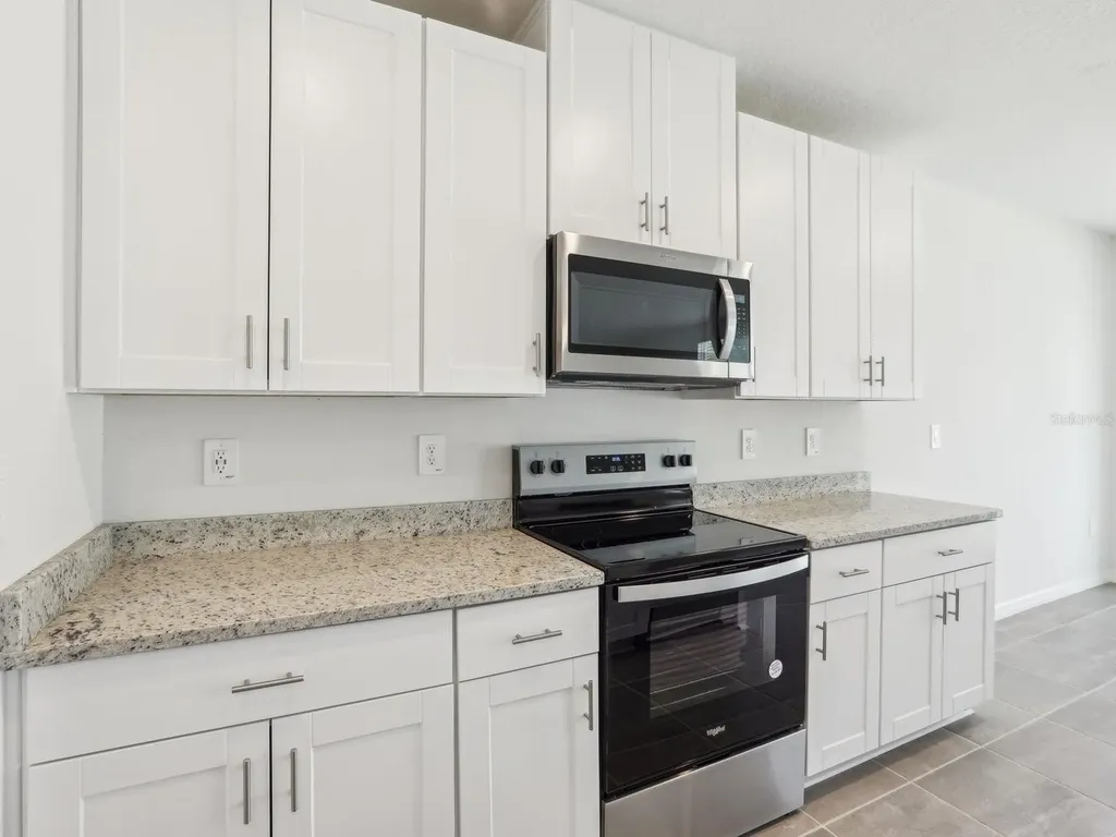 1361 Oak Valley Drive Auburndale FL 33823