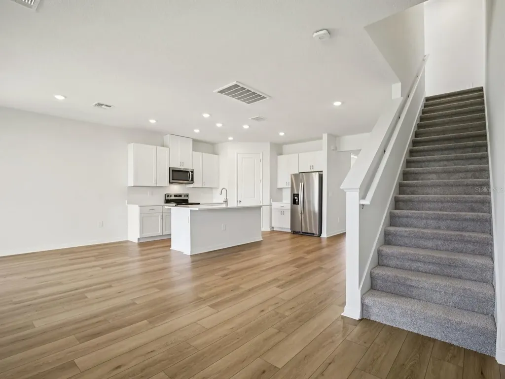 9016 Venetia Court Palmetto FL 34221